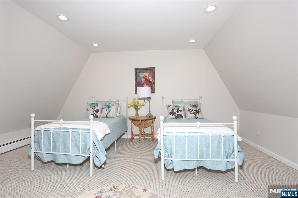 2 Normandy Court