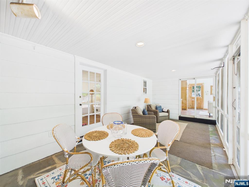 318 Beechwood Road