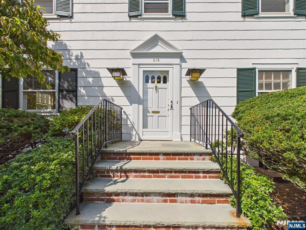 318 Beechwood Road