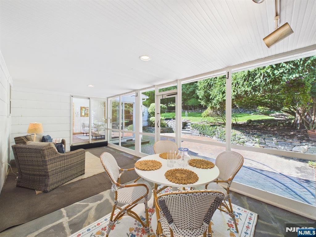 318 Beechwood Road