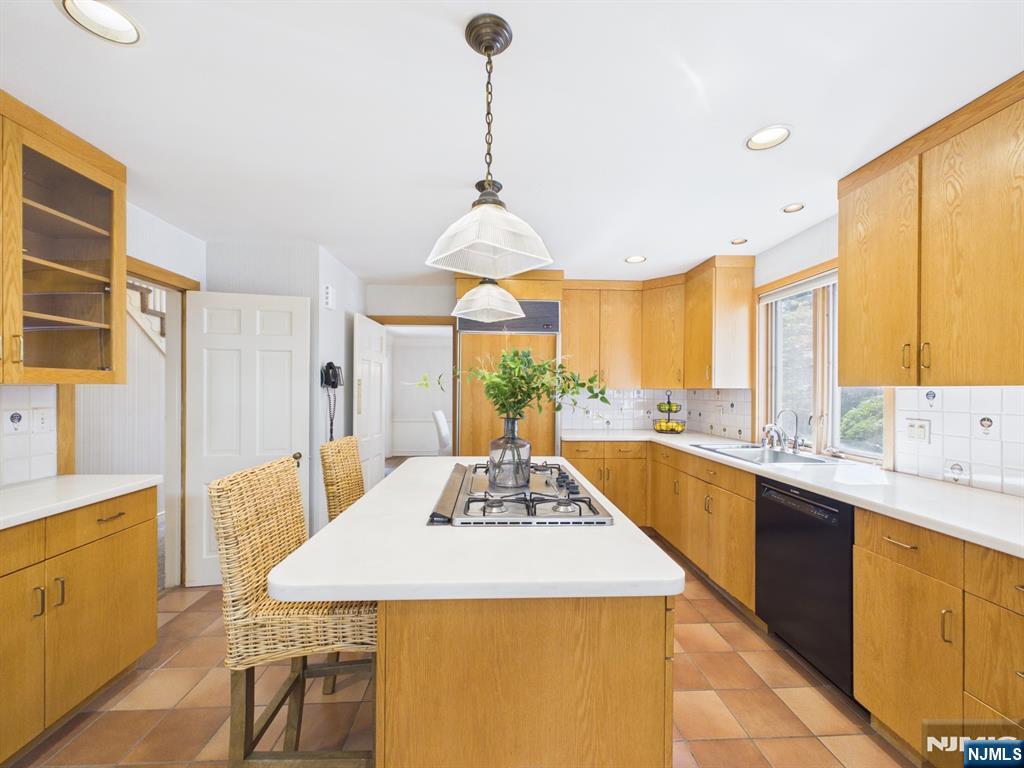 318 Beechwood Road