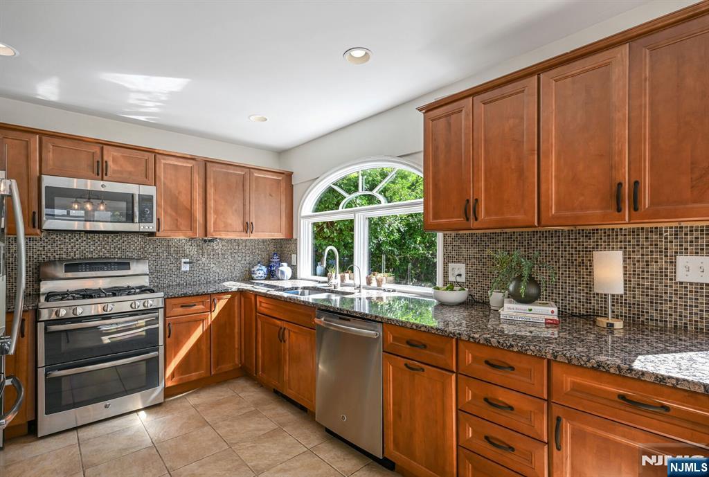 214 Paterson Avenue