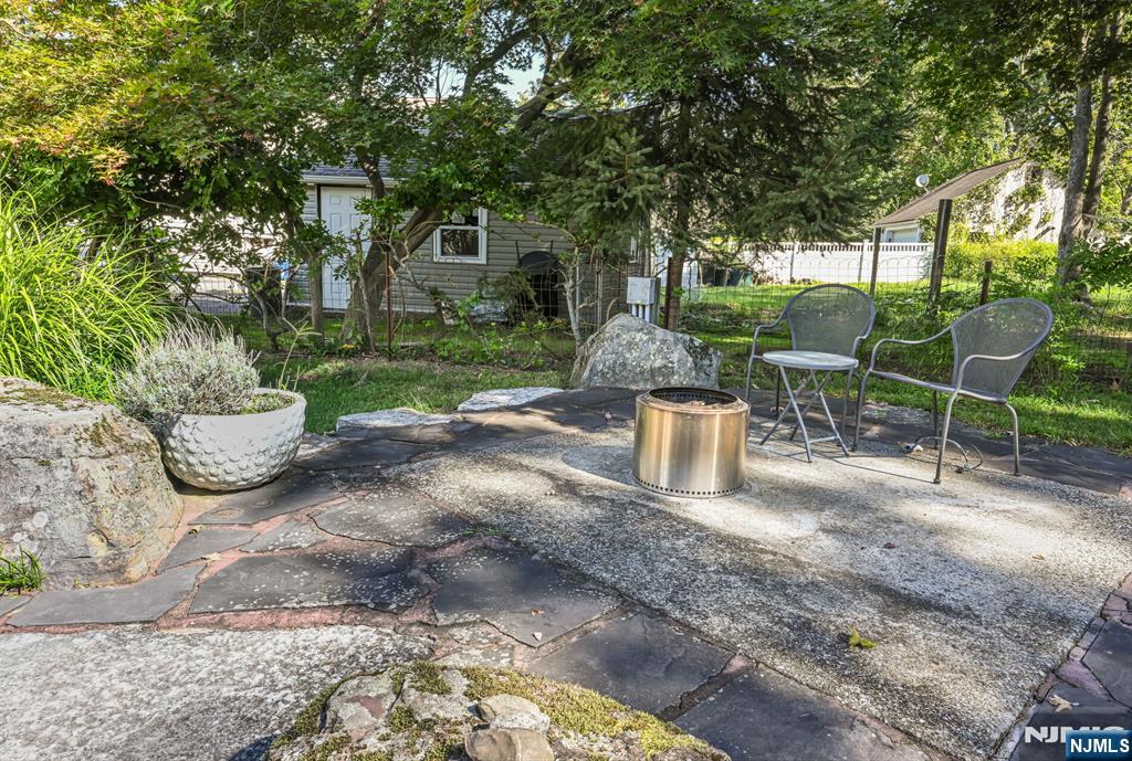 214 Paterson Avenue