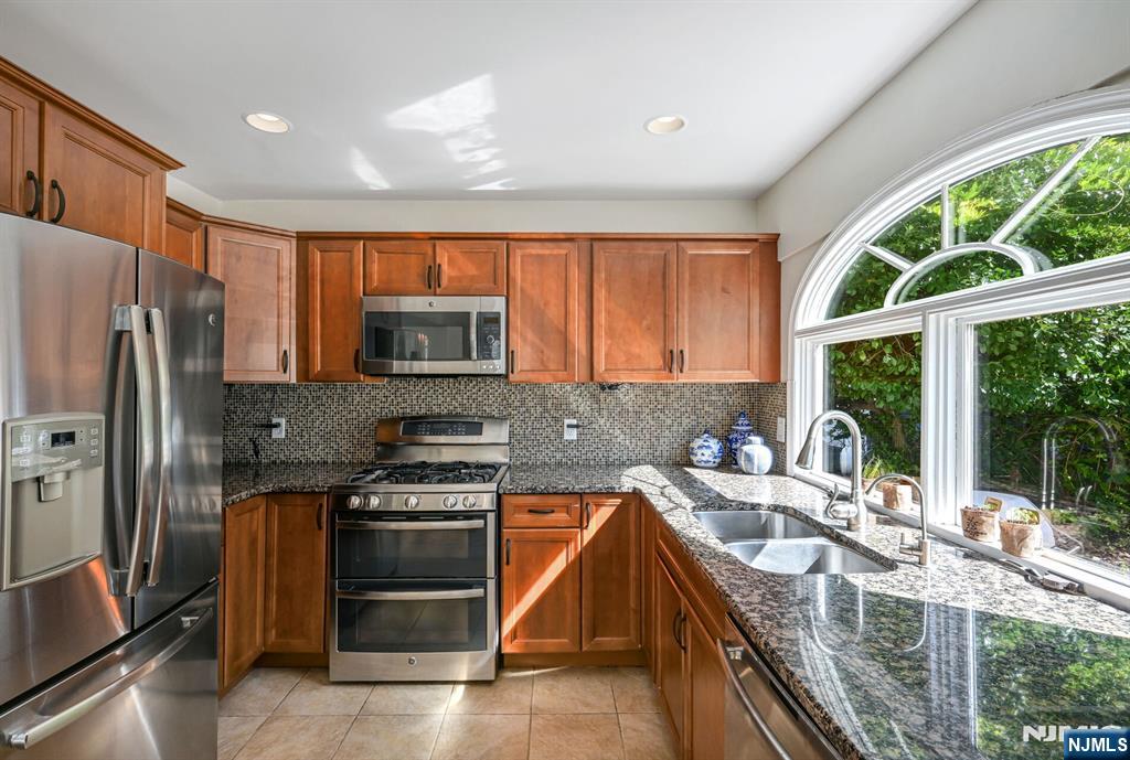 214 Paterson Avenue