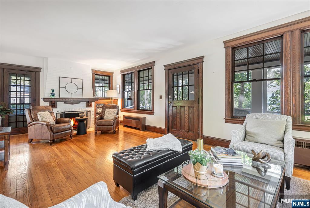 50 N Van Dien Avenue