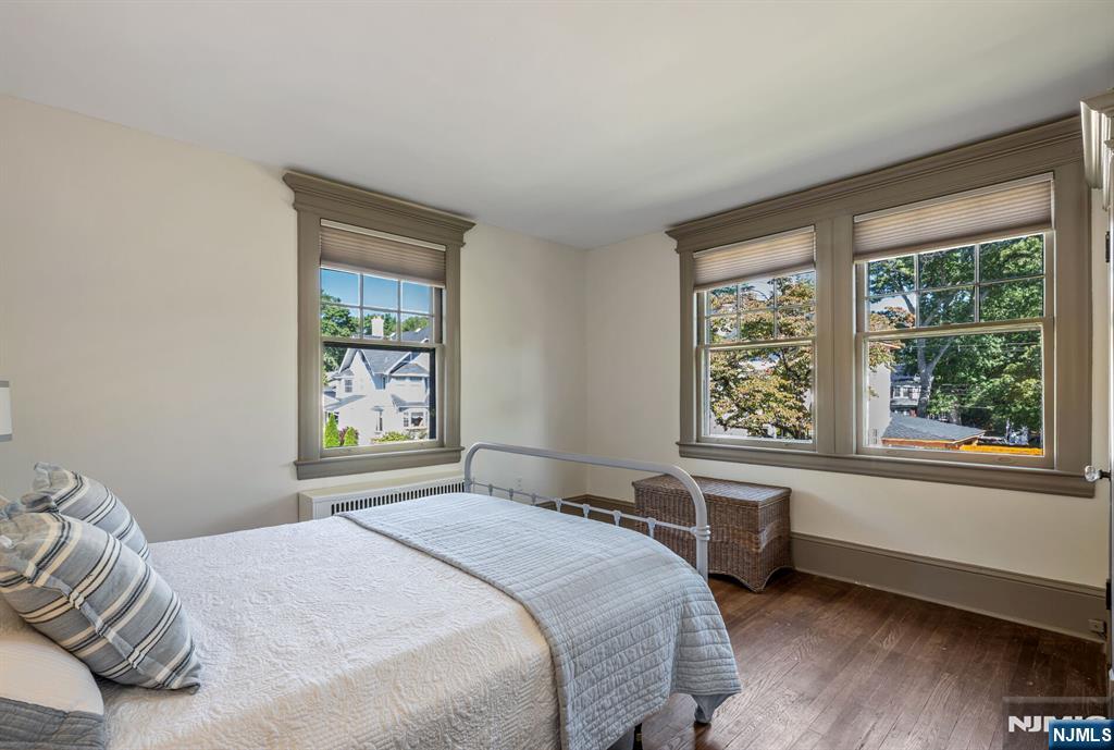 50 N Van Dien Avenue
