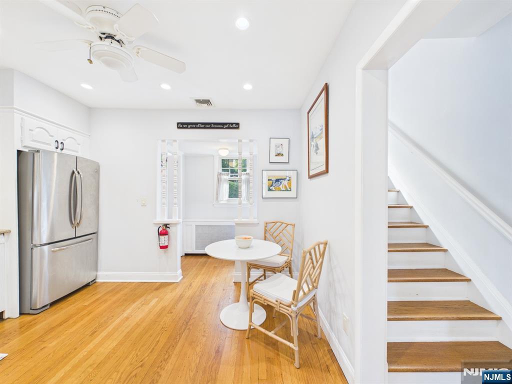 77 Lake Avenue
