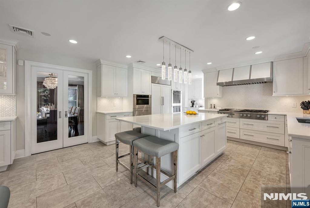 402 Highland Avenue