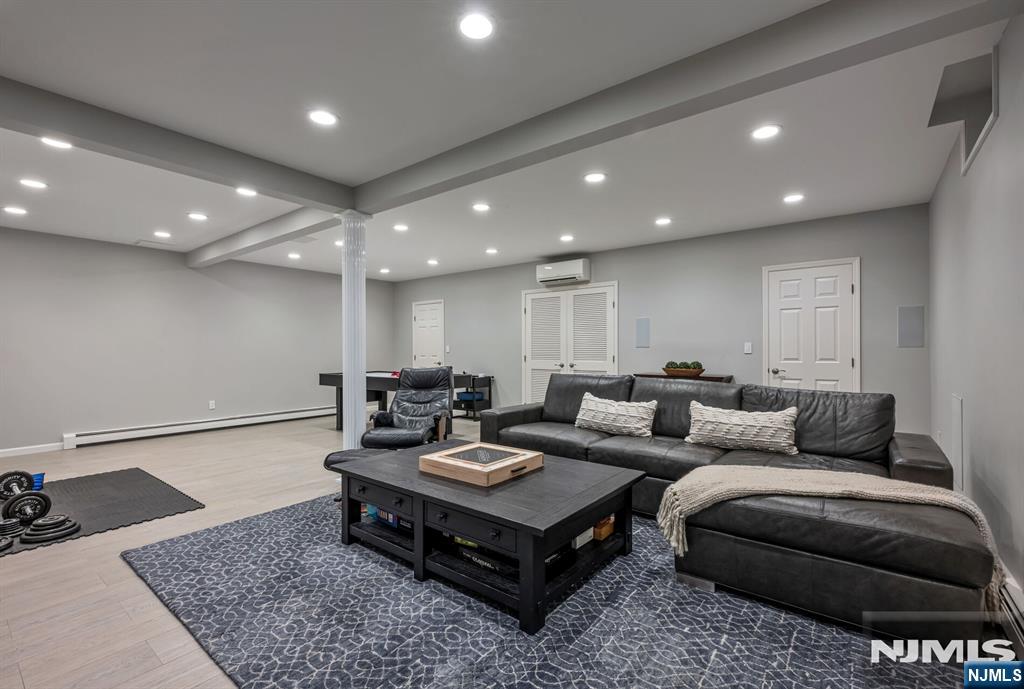 402 Highland Avenue