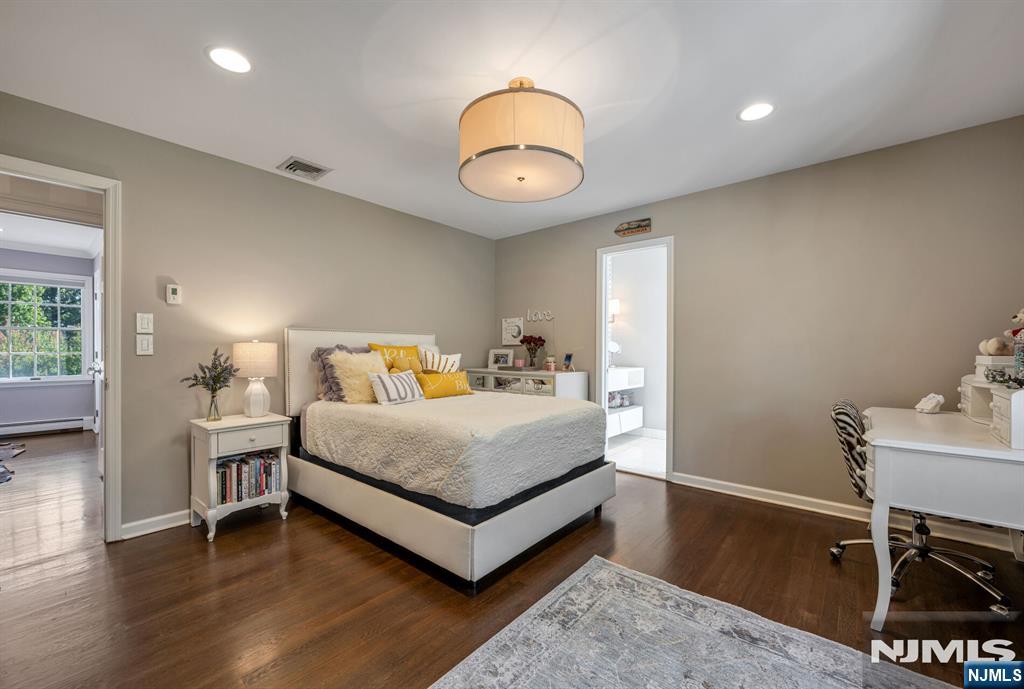 402 Highland Avenue