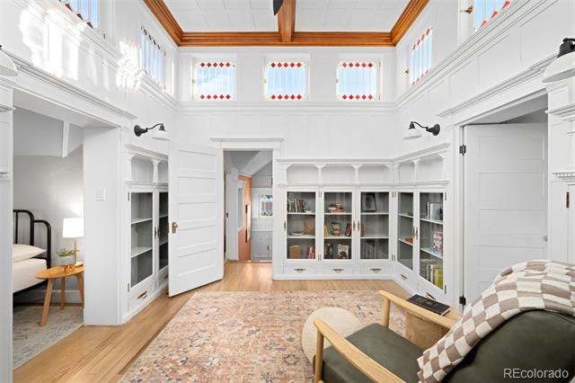 2550 W 43rd Avenue