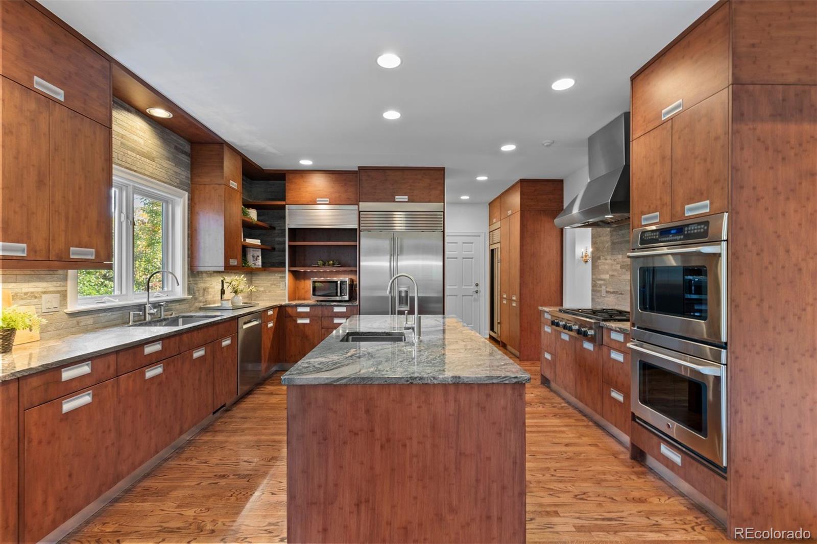 2450 E Alameda Avenue Unit: 4