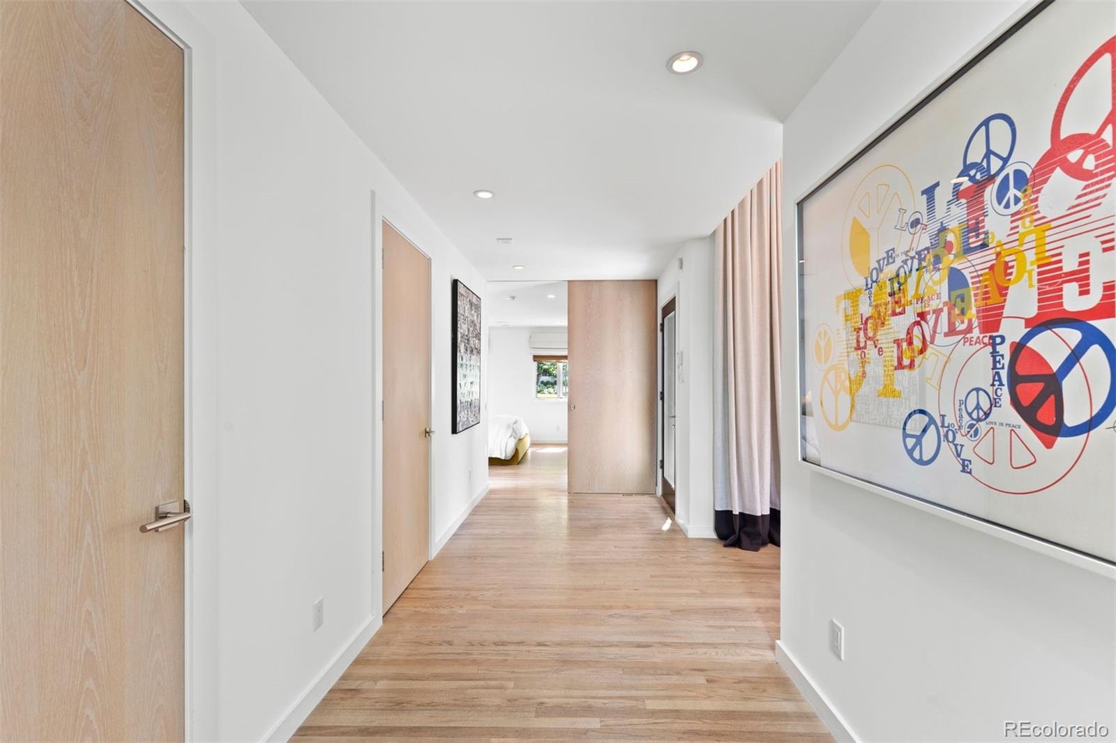 275 Vine Street