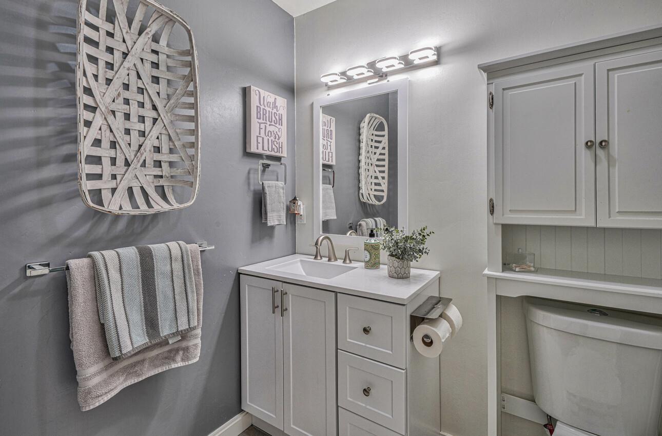 15780 Del Monte Farms RD