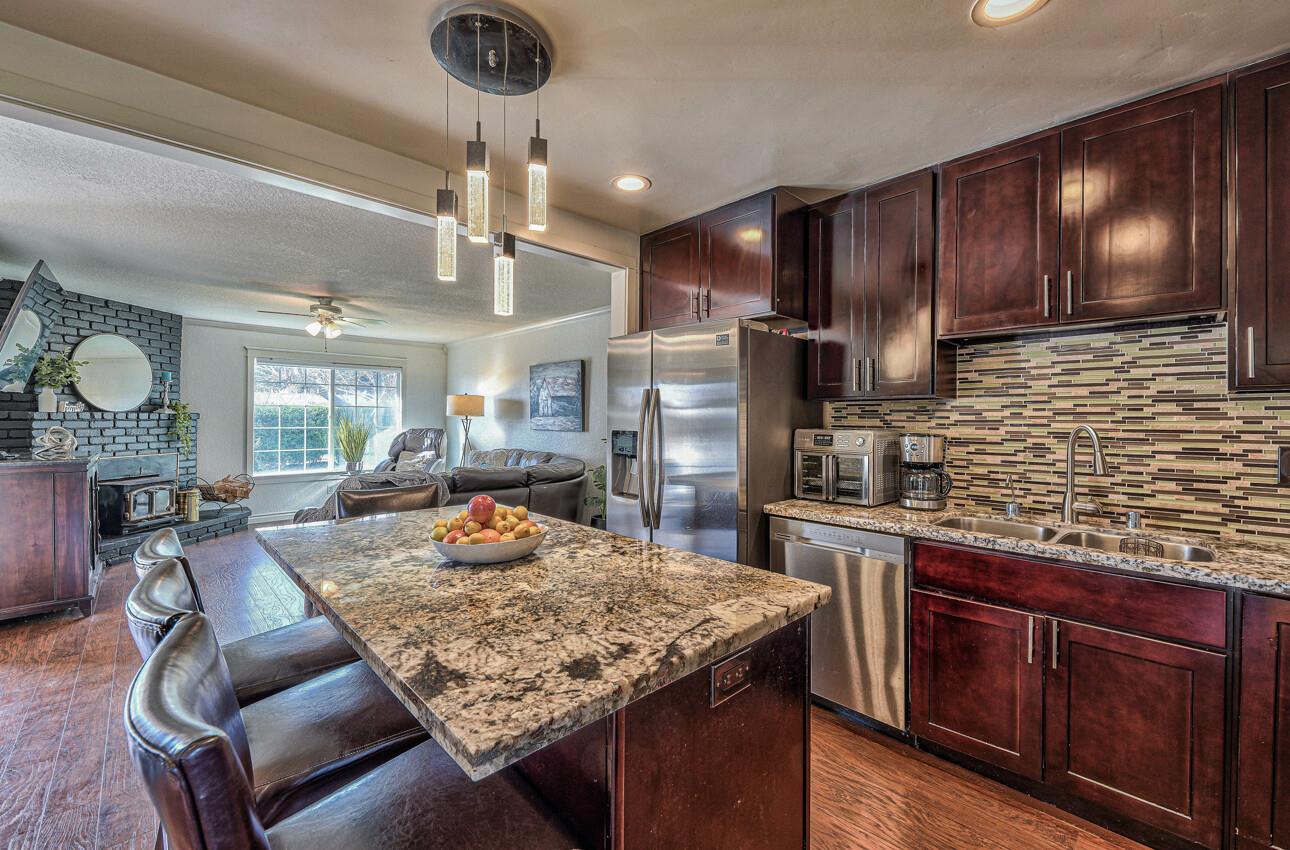 15780 Del Monte Farms RD