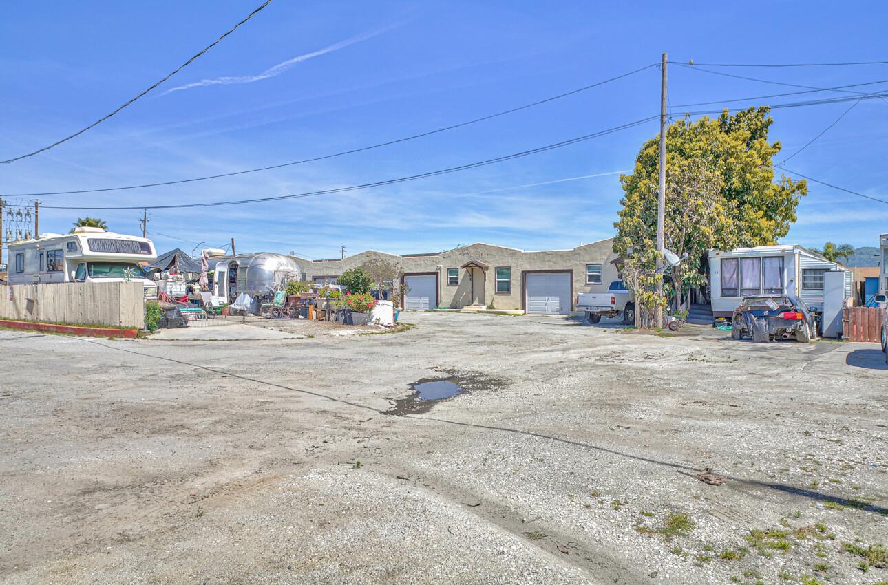470 Williams RD