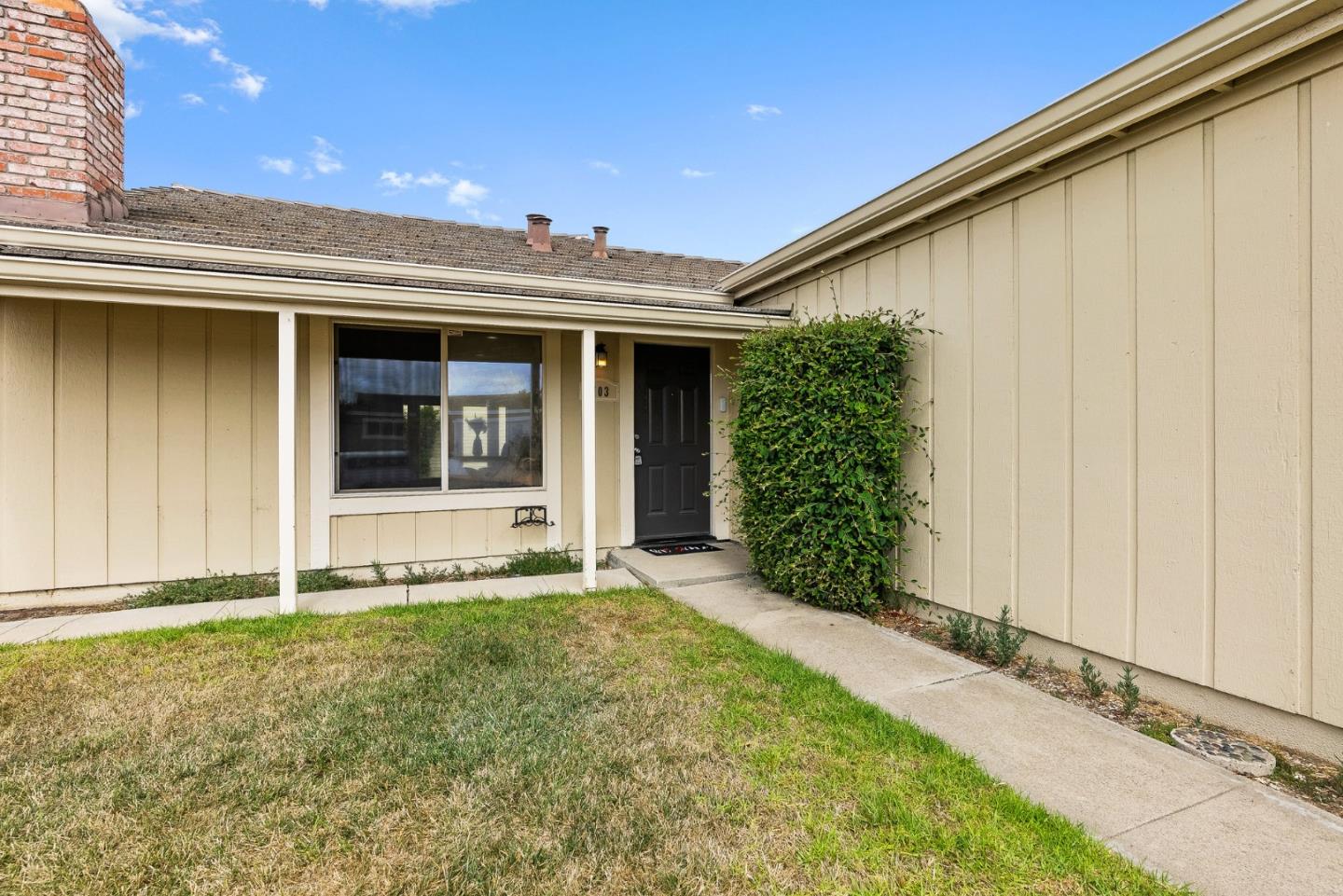 703 Sherman CIR