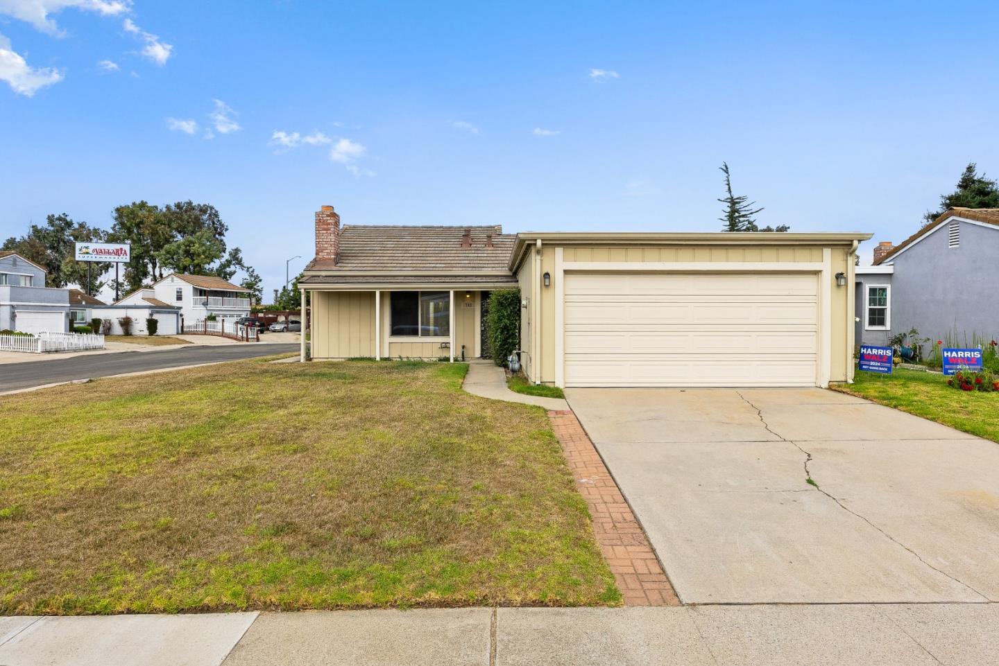 703 Sherman CIR