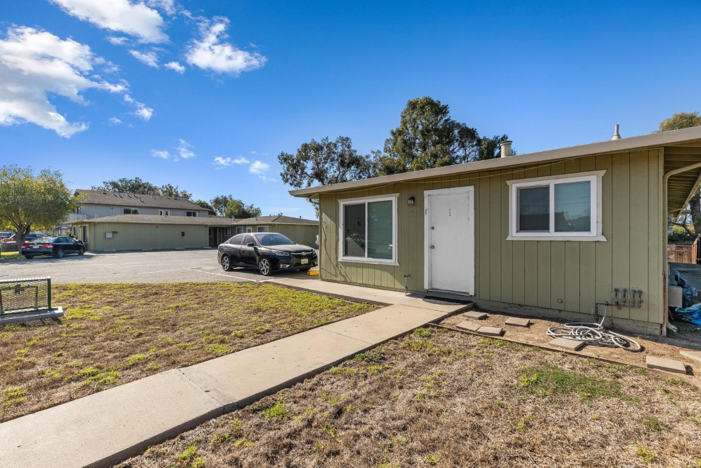 1267 Cherokee DR