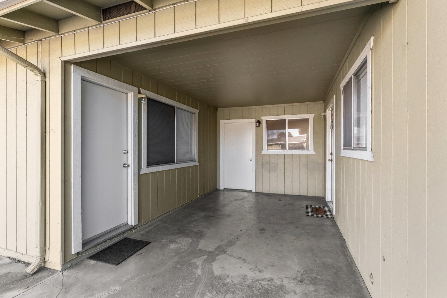 1259 Cherokee DR