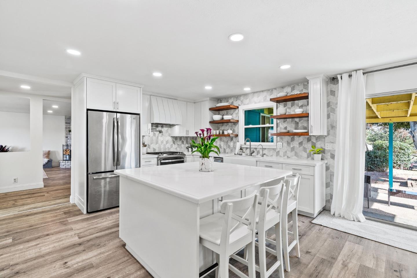 19395 Bellinzona AVE