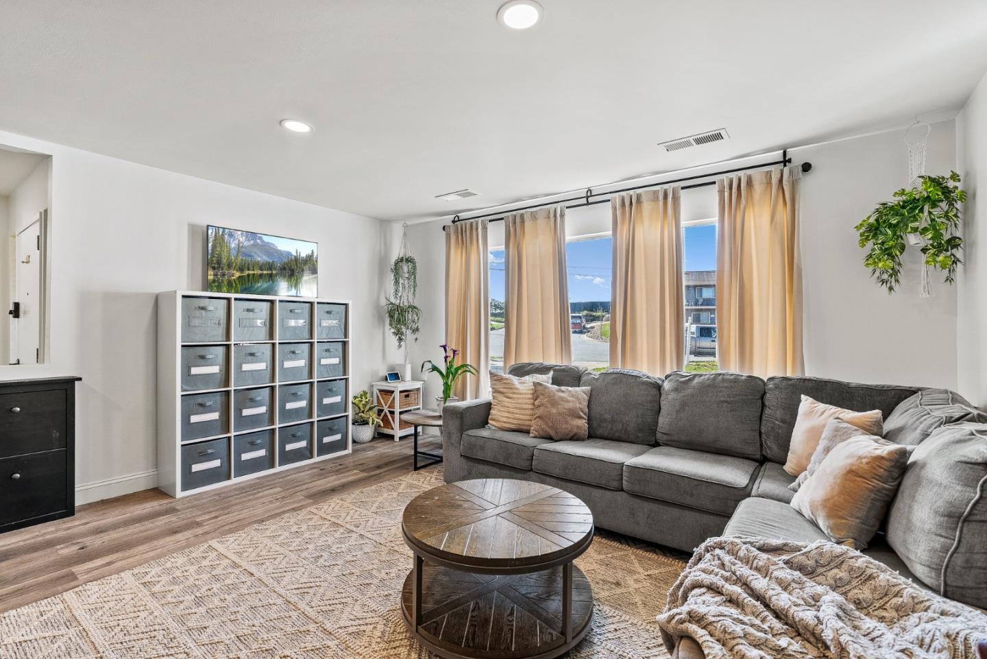 19395 Bellinzona AVE