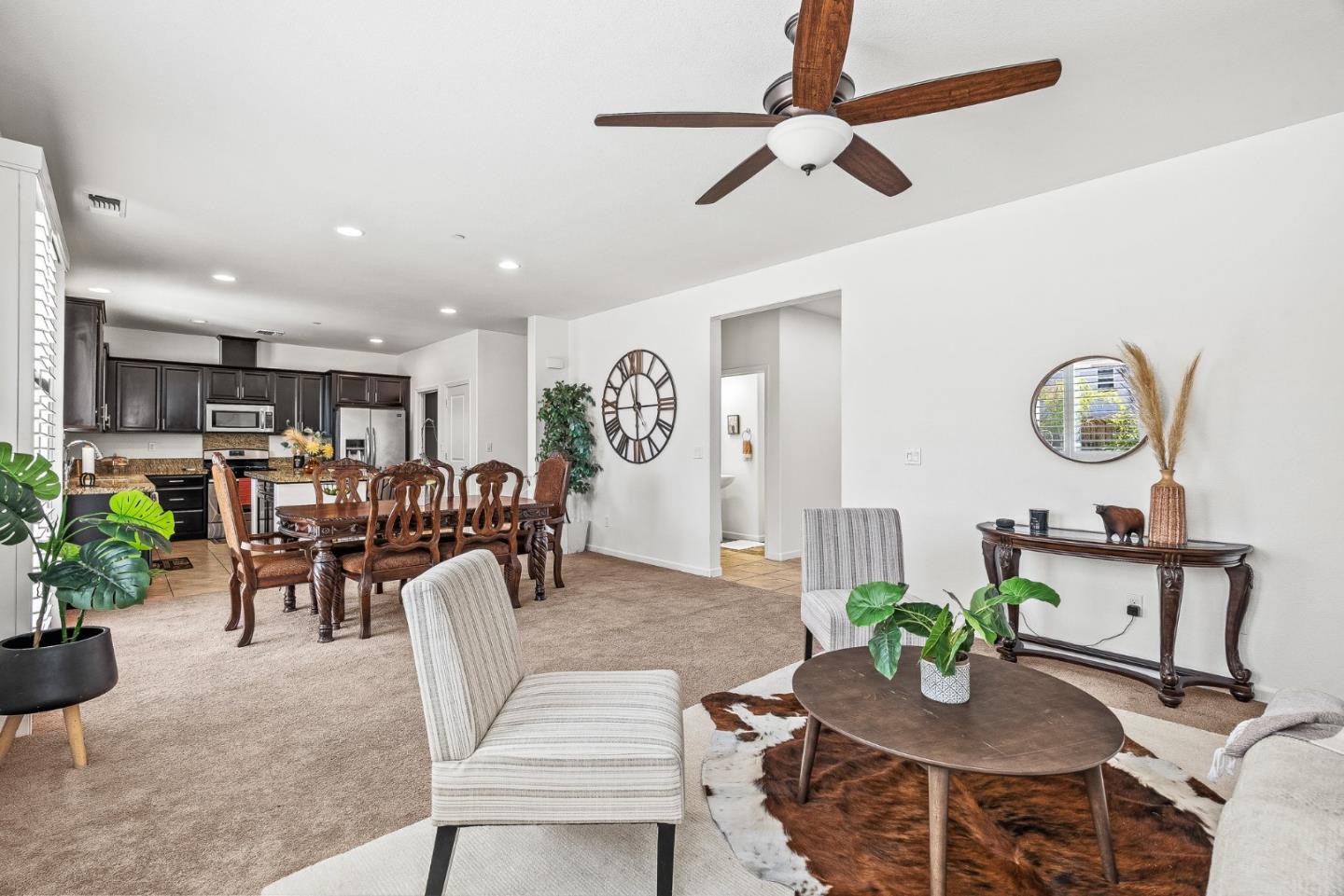 662 Ventura Drive