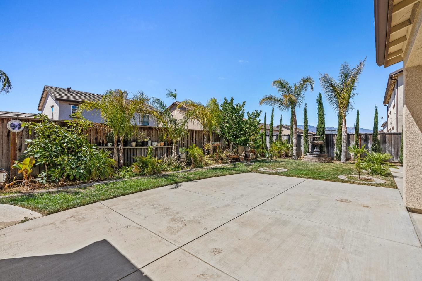 662 Ventura Drive