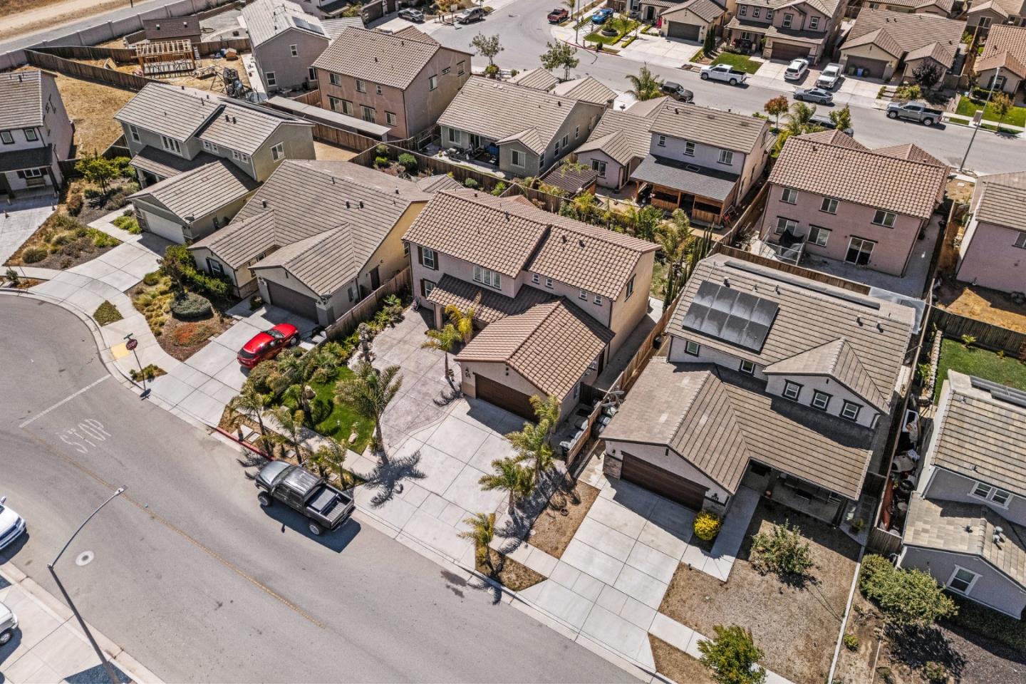 662 Ventura Drive