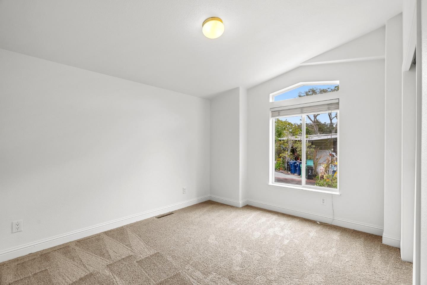 17779 Vierra Canyon Road Unit: 33