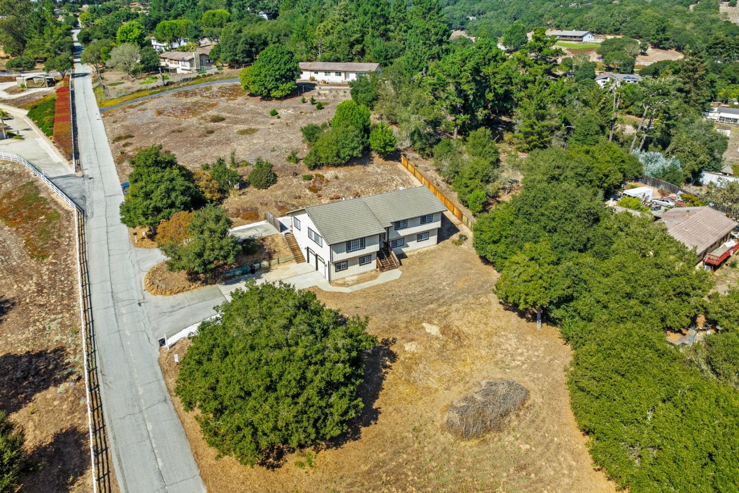 6595 Frankie Lane