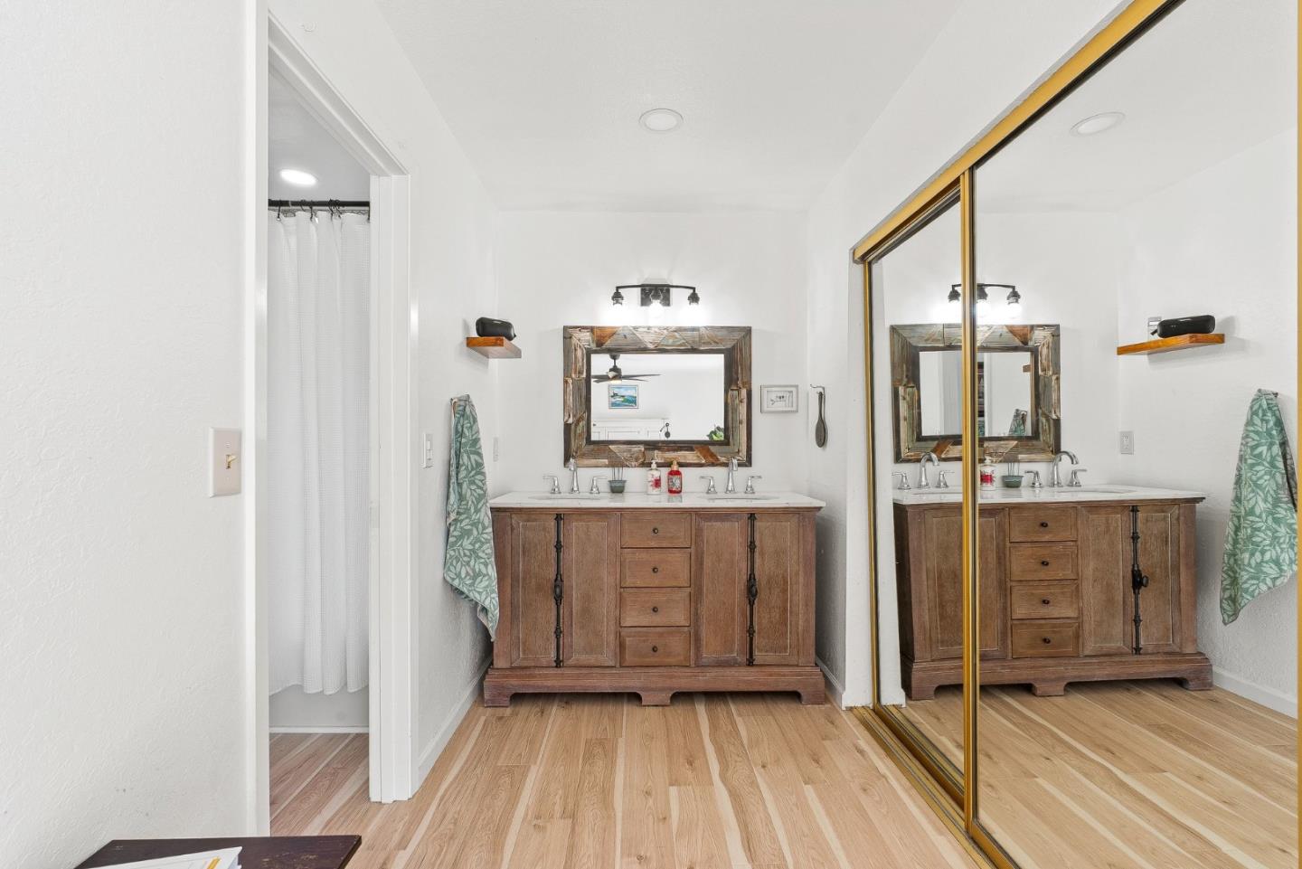 14832 Mossy Oak Place