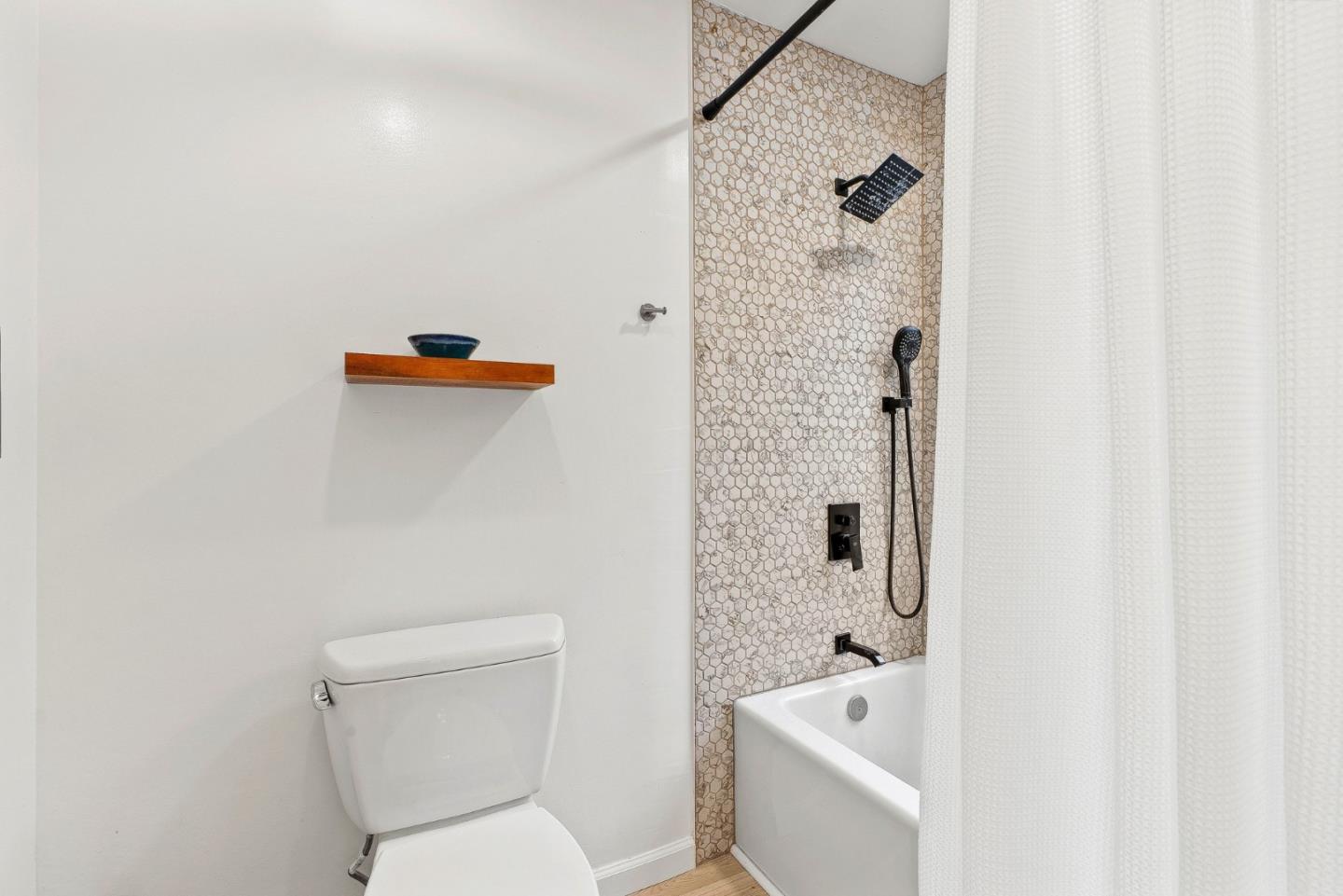 14832 Mossy Oak Place