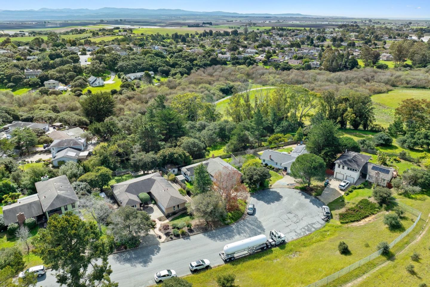 14832 Mossy Oak Place