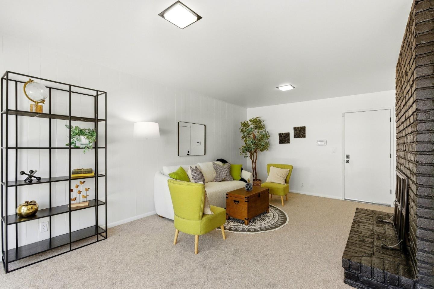 651 San Tomas Way