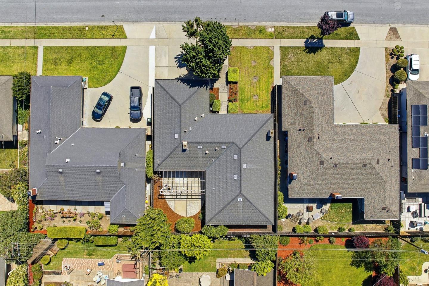 651 San Tomas Way