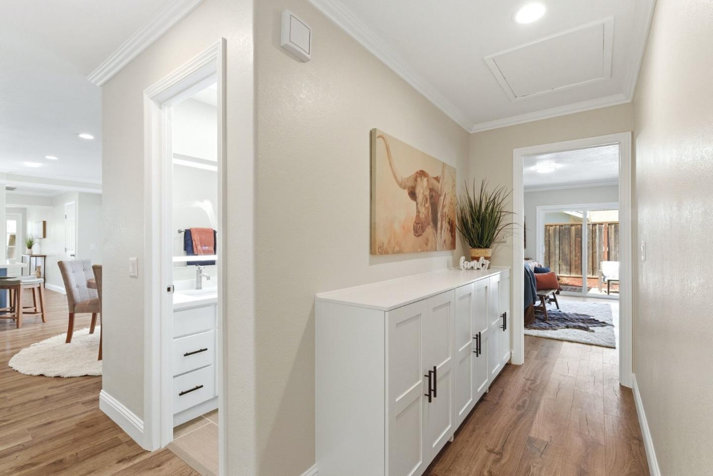 31 La Mirada Court