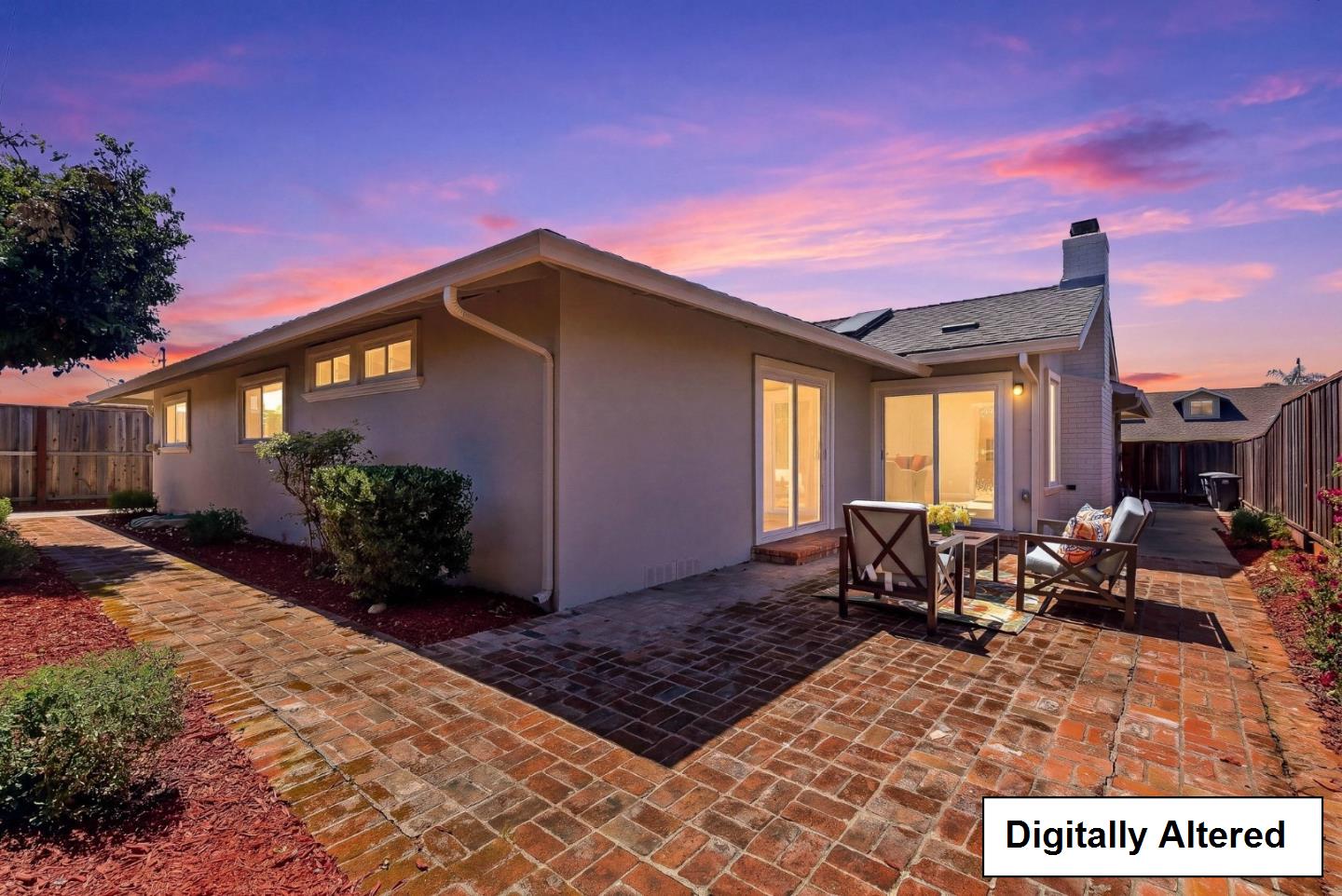 31 La Mirada Court