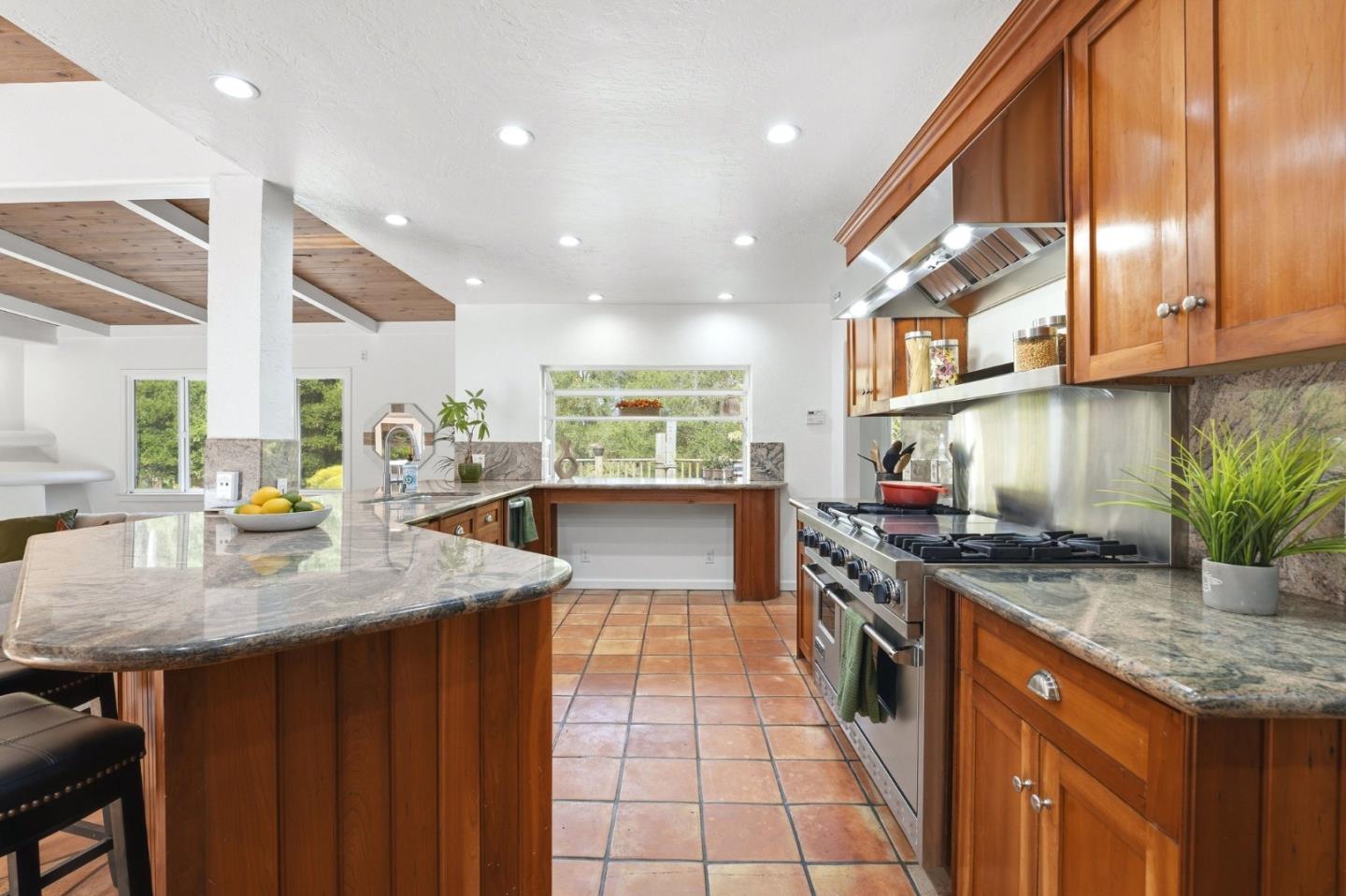 49 Frisch Road