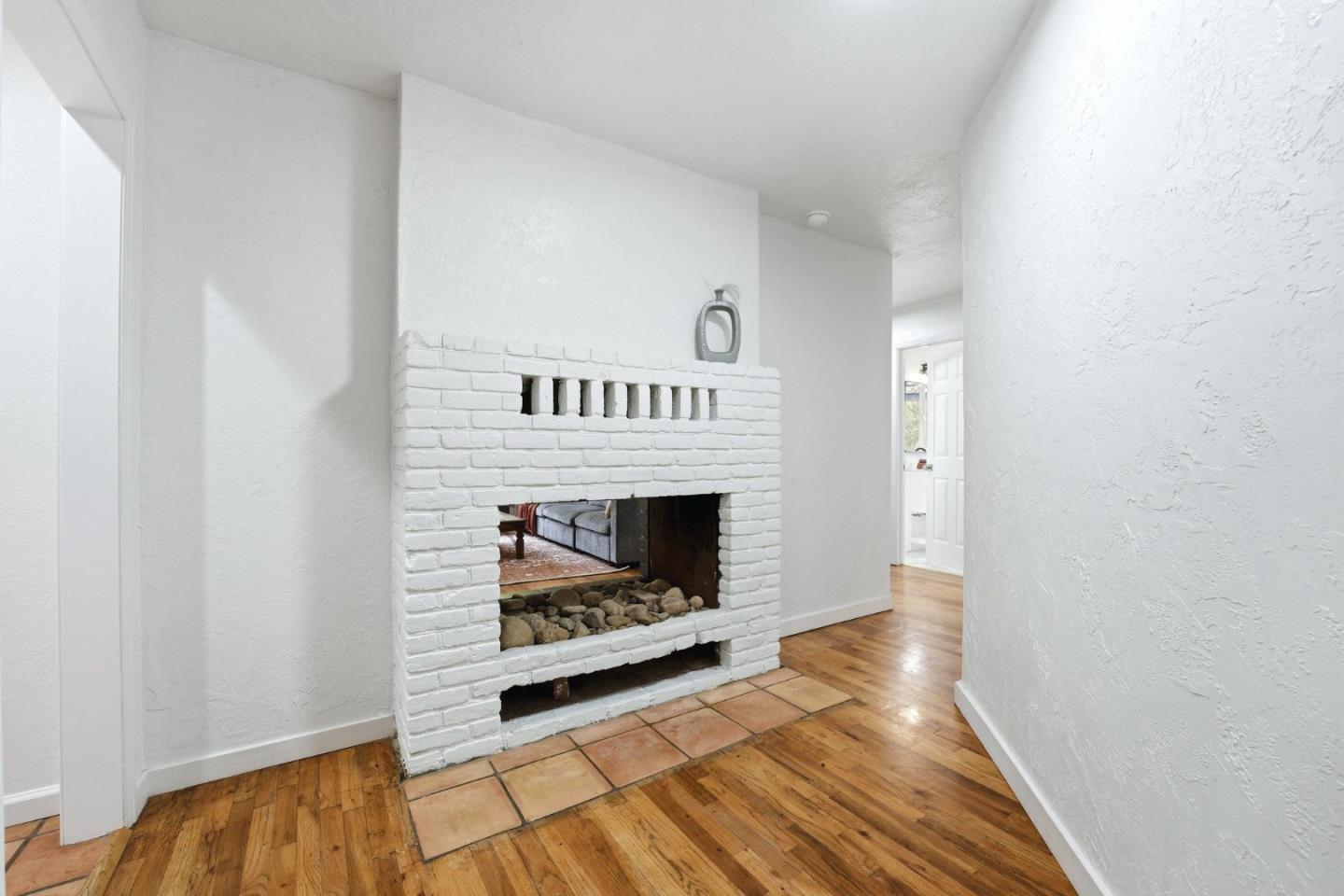 49 Frisch Road