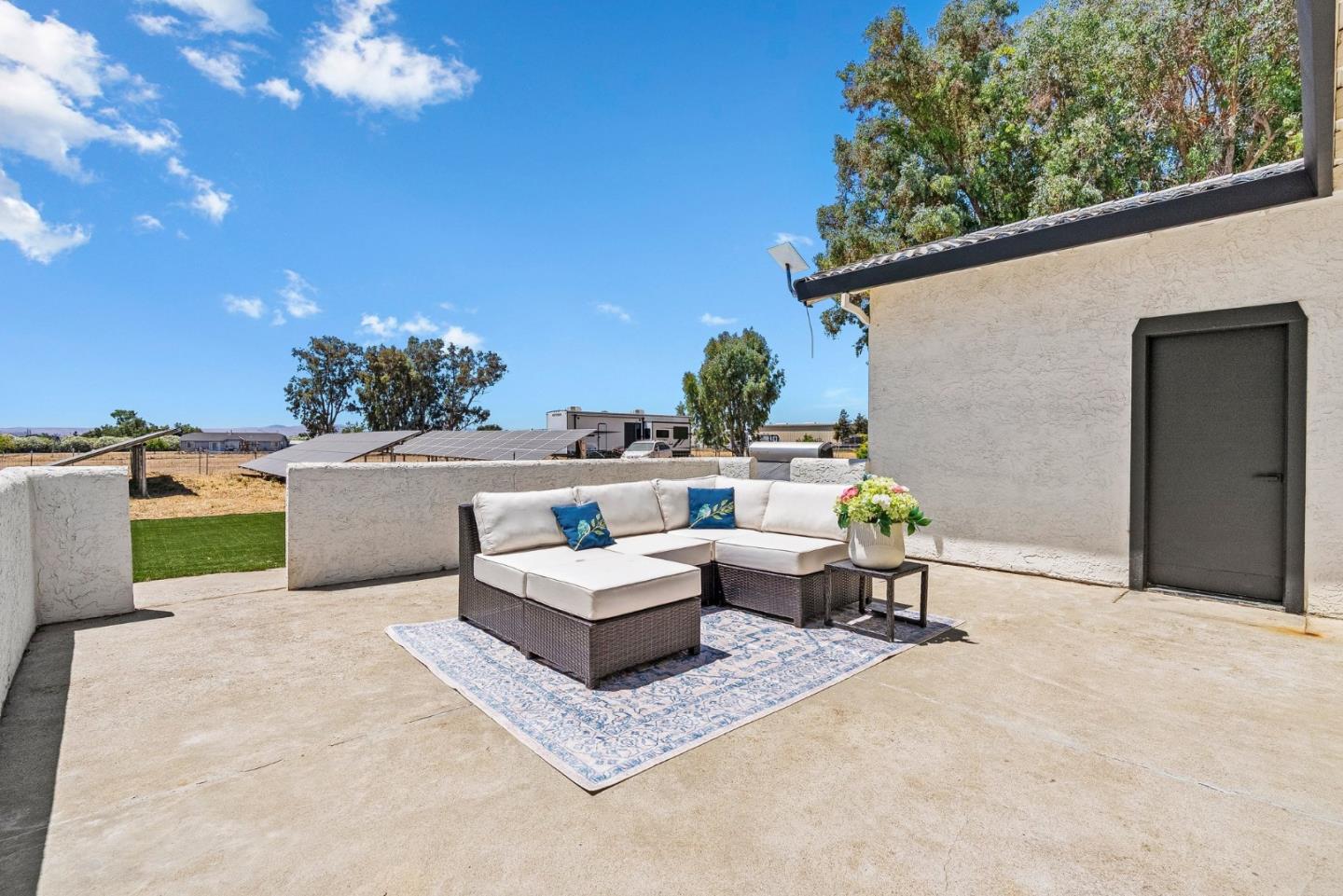 141 Arroyo Seco DR