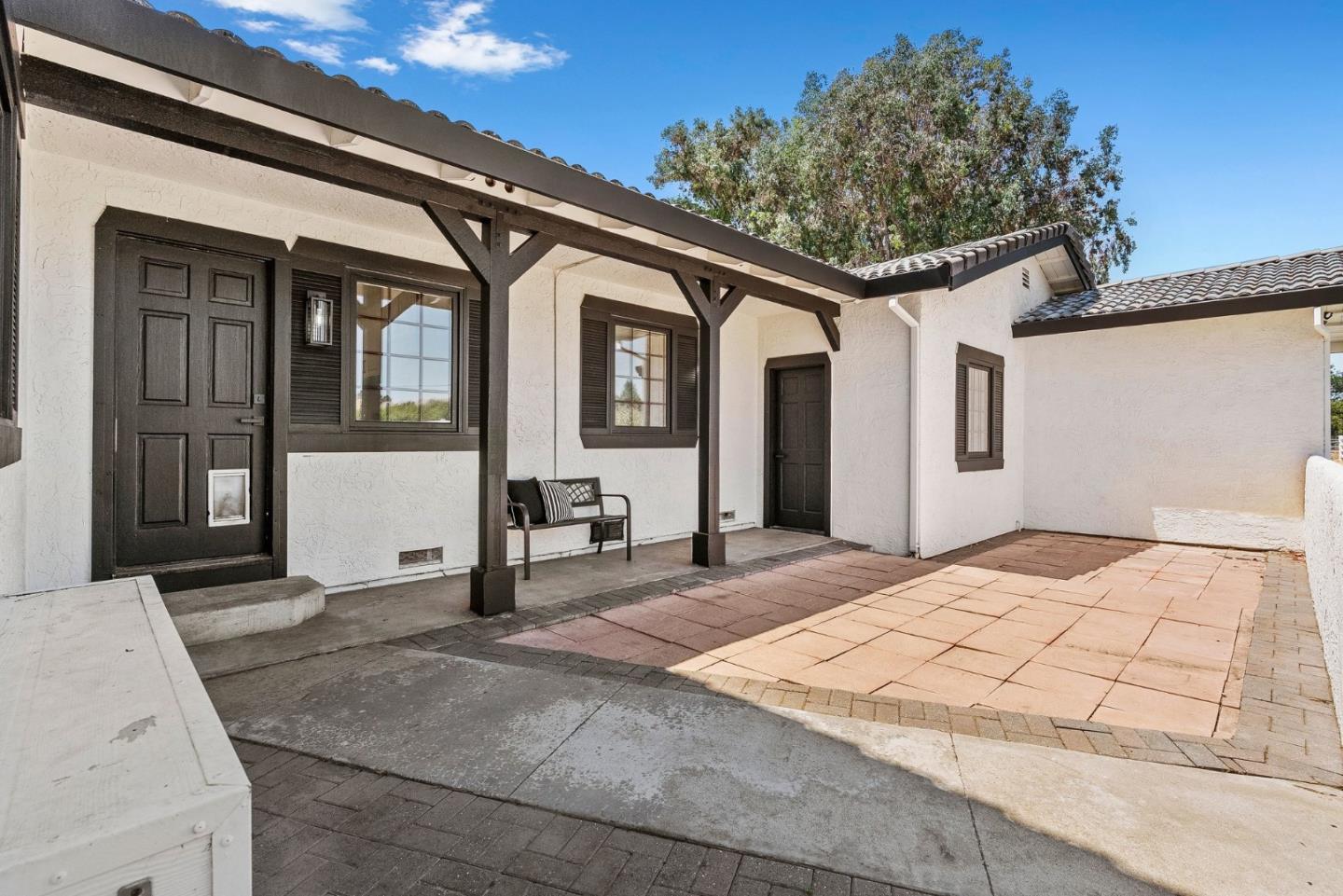 141 Arroyo Seco DR