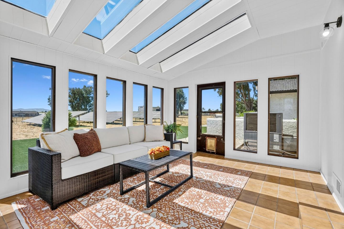 141 Arroyo Seco DR