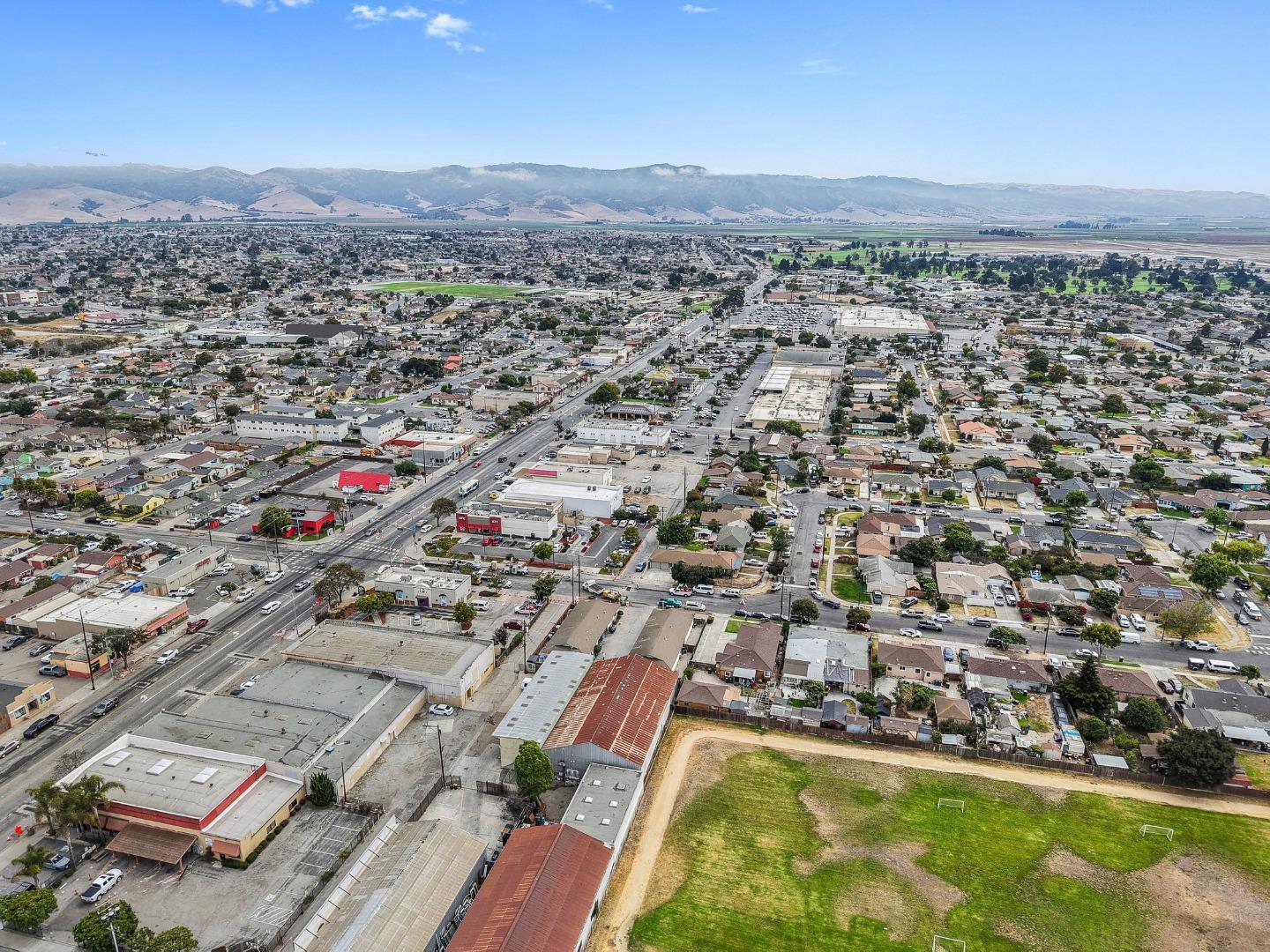 20 S Hebbron AVE