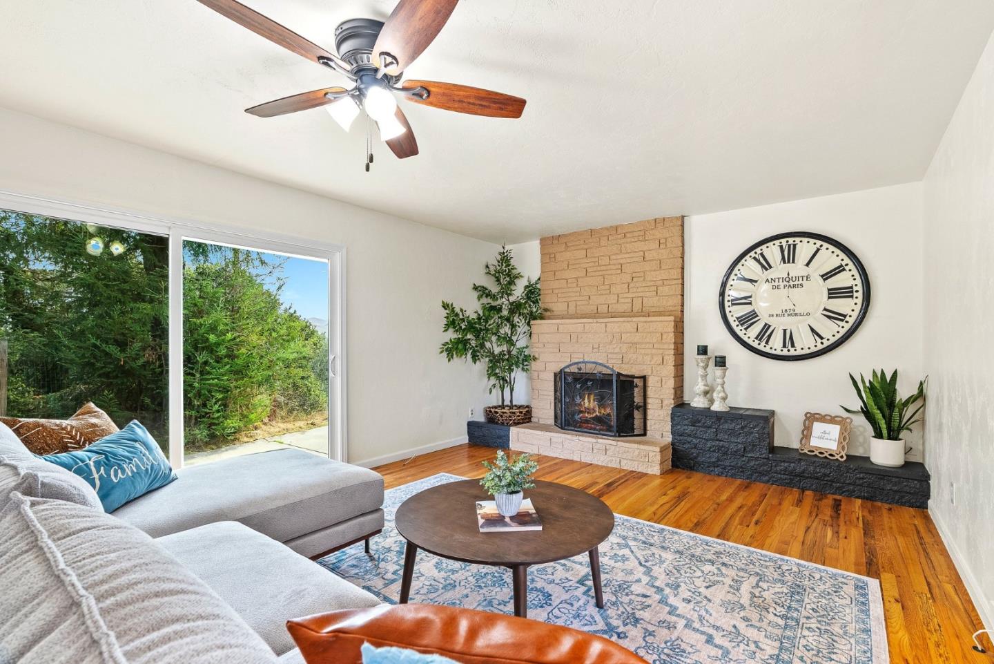 28 Vista DR