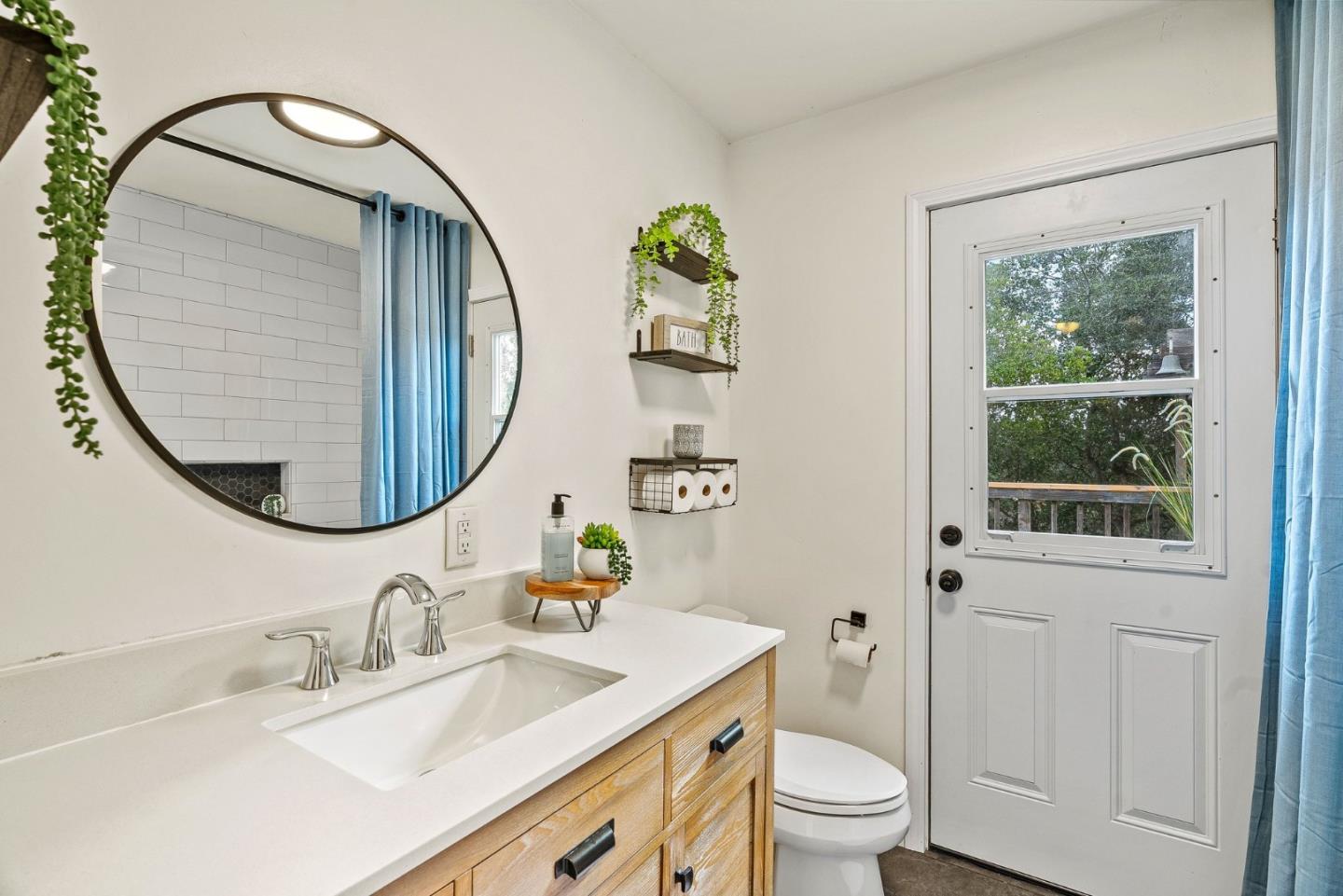 28 Vista DR