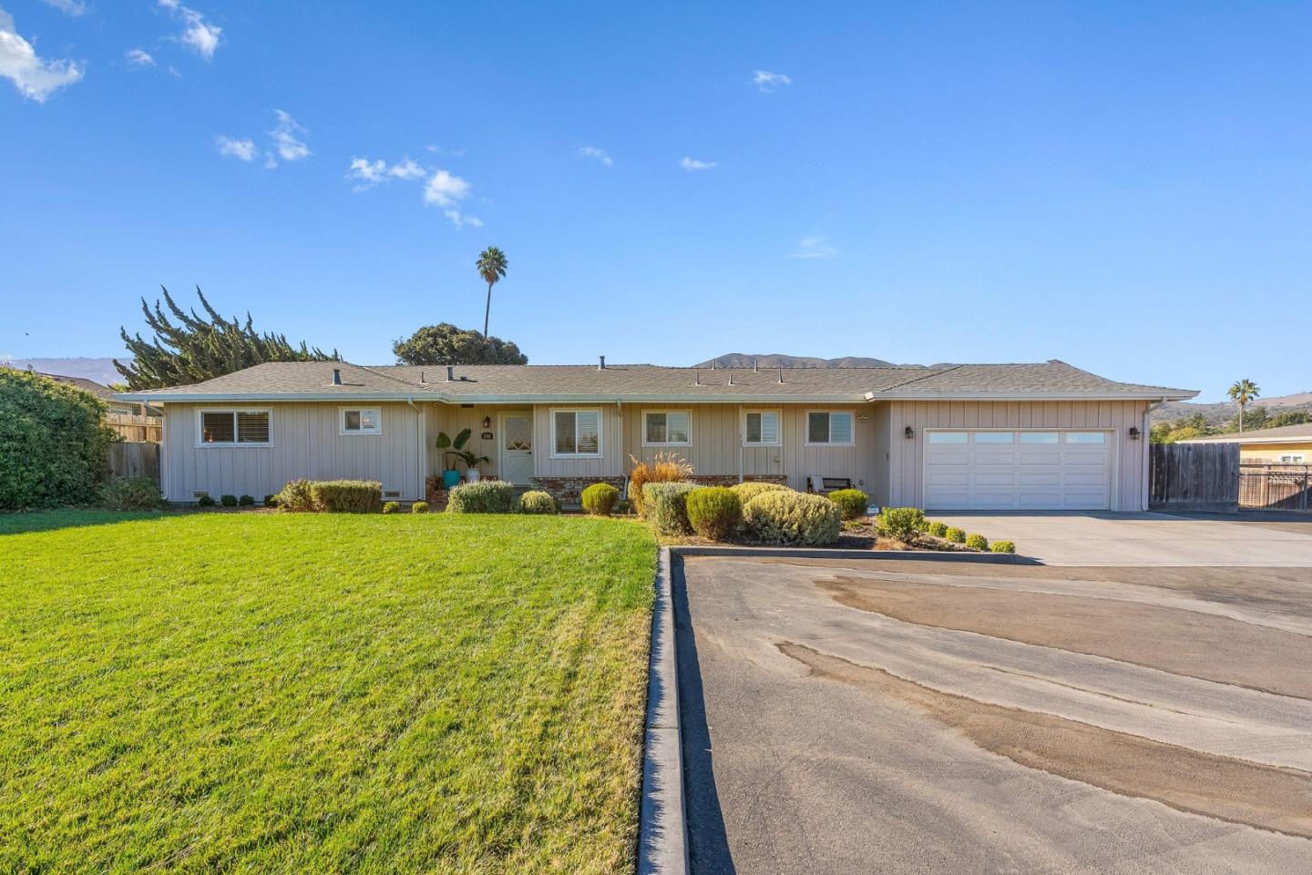 296 River RD