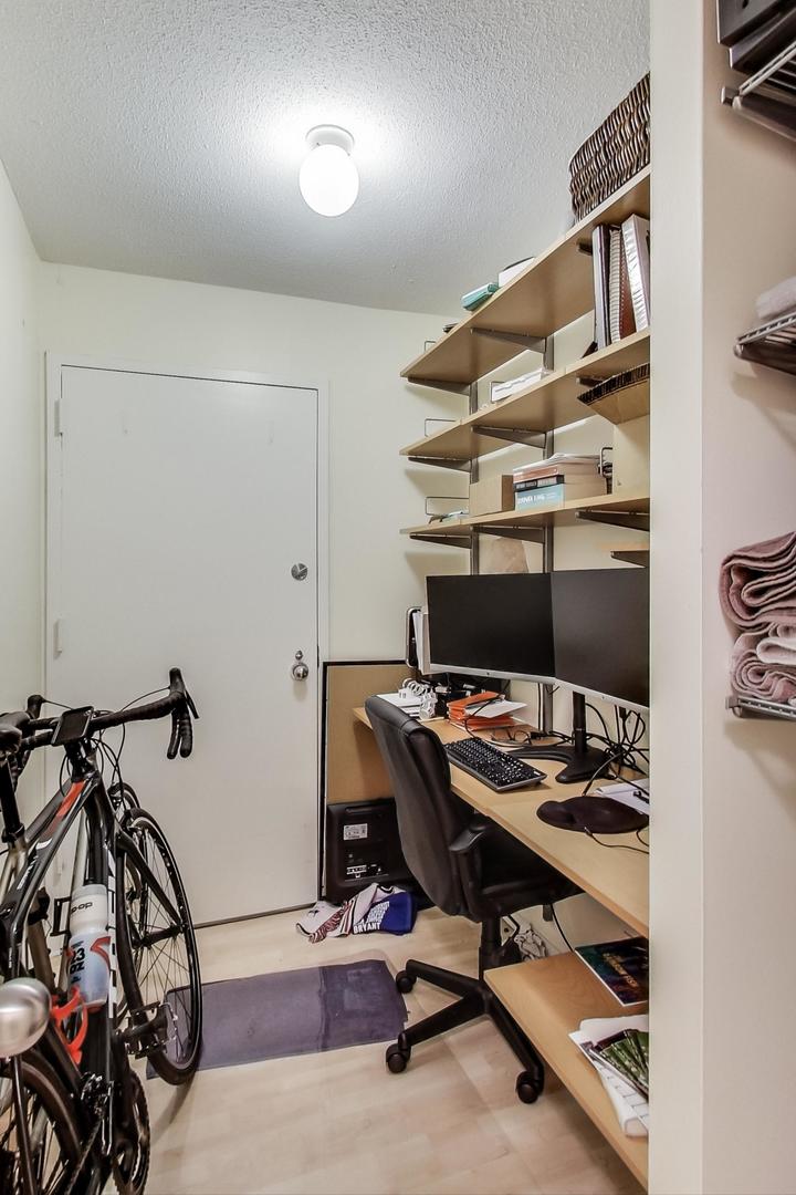 1169 S PLYMOUTH Court Unit: 304