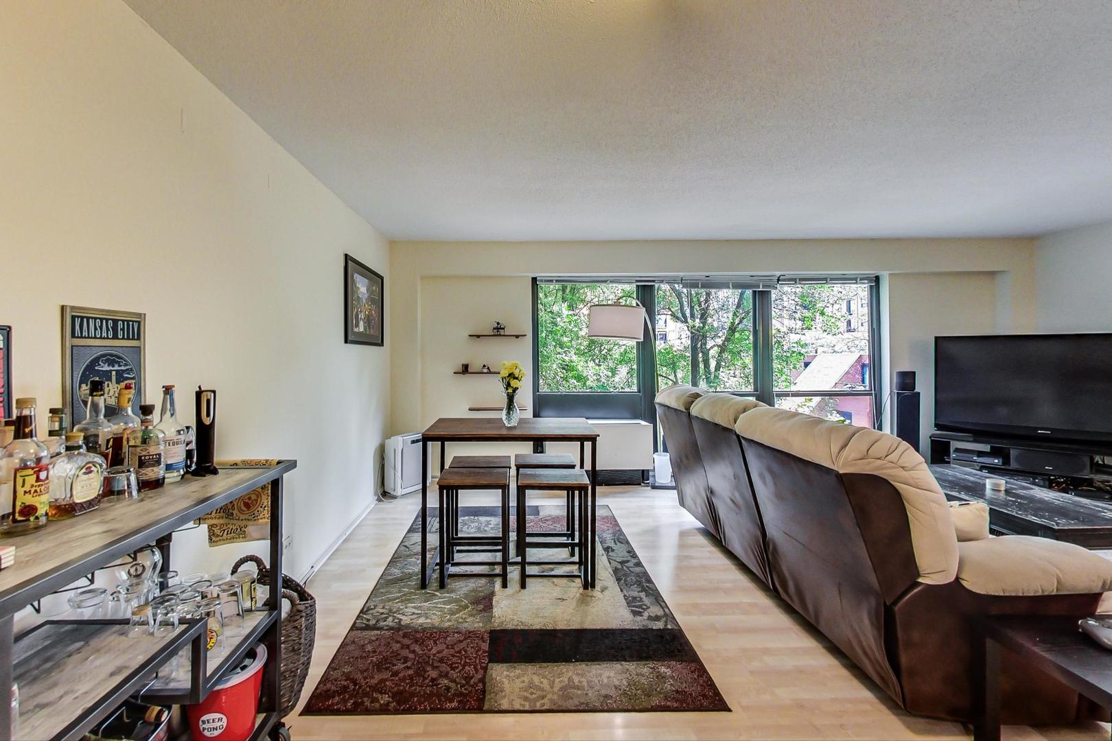 1169 S PLYMOUTH Court Unit: 304