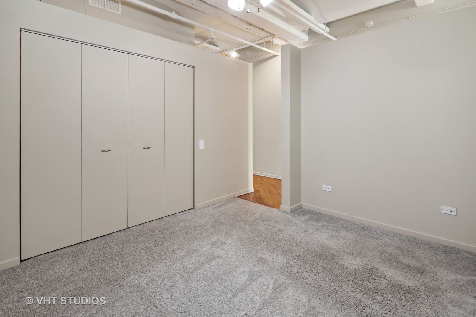 500 S Clinton Street Unit: 541